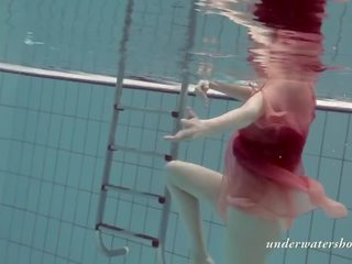 Katya okuneva sott’acqua troia giovanissima nudo